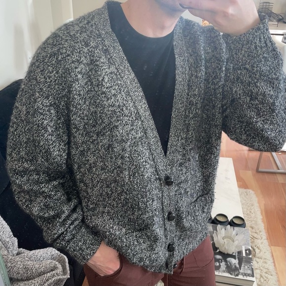 Vintage Marshall Fields 100% New Wool Scotland Gray Cardigan Sweater Size Large - Picture 13 of 14